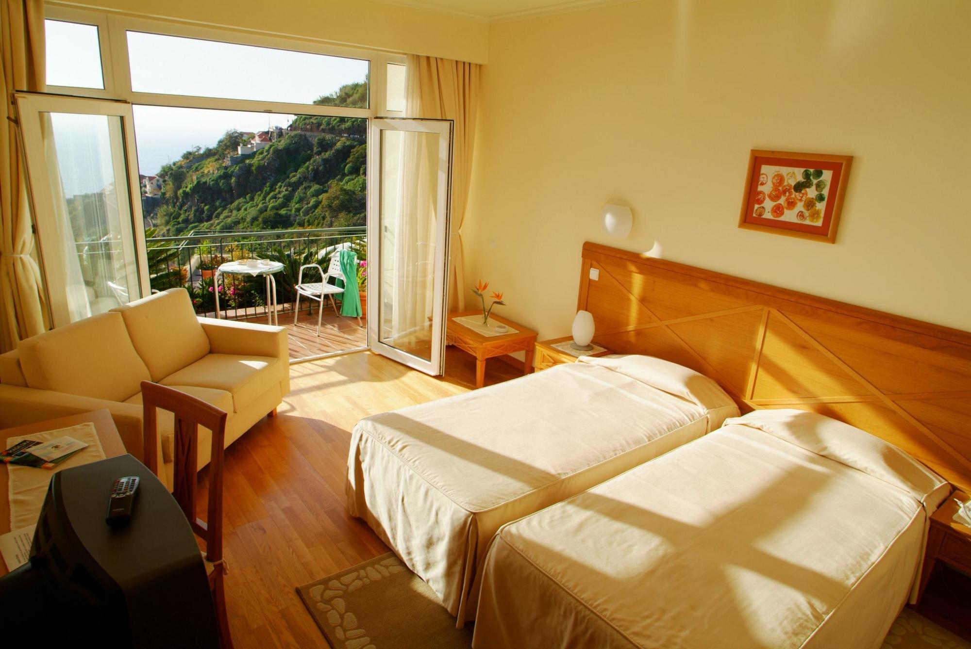 Hotel Do Campo Ribeira Brava Extérieur photo